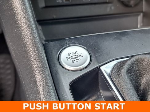 Used 2022 Volkswagen Taos SE image 18