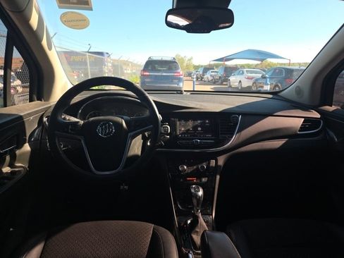 Used 2022 Buick Encore Preferred w/ Safety Package AWD/4WD image 10