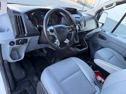 Used 2017 Ford Transit 350 XL RWD image 13