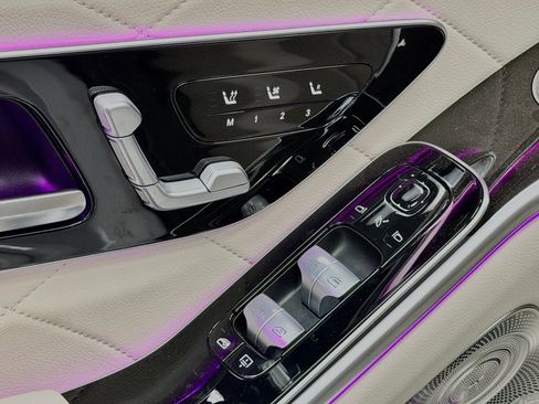 Used 2024 Mercedes-Benz S 580 4MATIC Sedan image 20