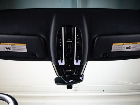 Certified 2023 Porsche Cayenne Platinum Edition AWD/4WD image 20