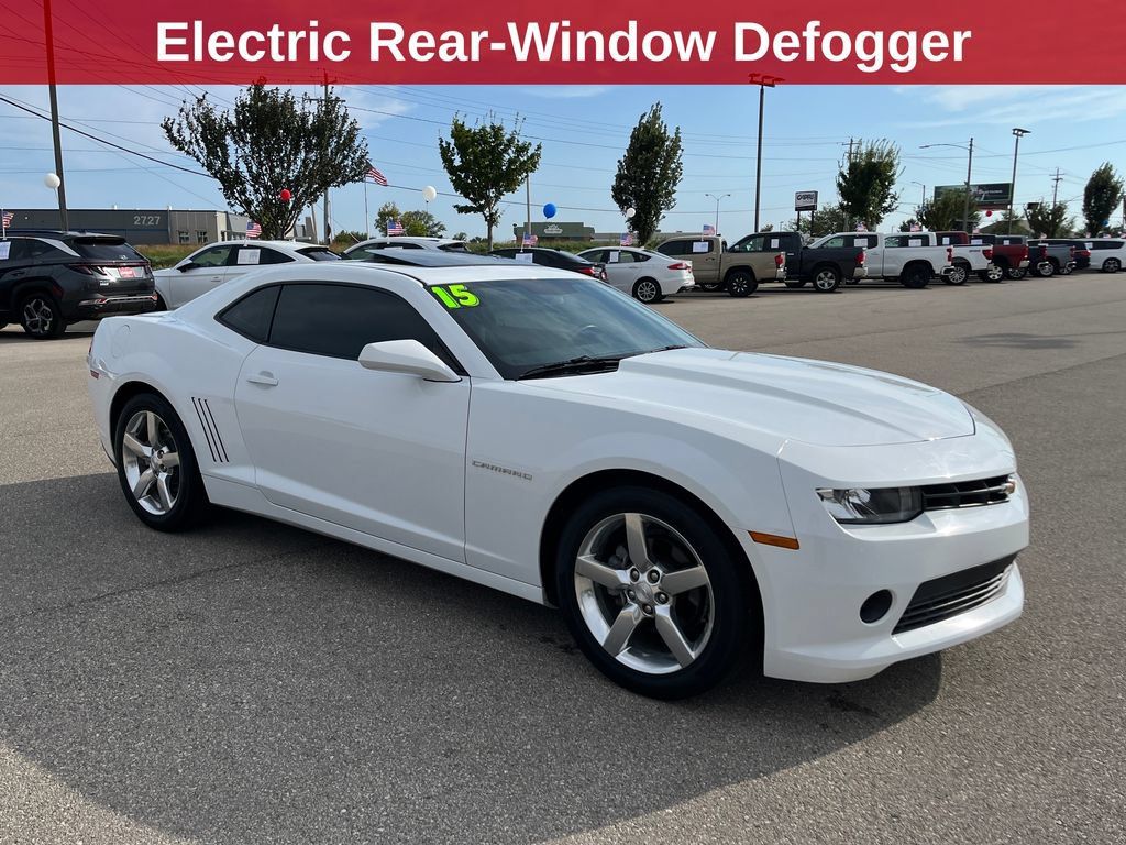 Used 2015 Chevrolet Camaro LT RWD image 8