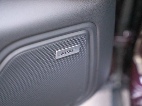 New 2026 Porsche Macan image 11