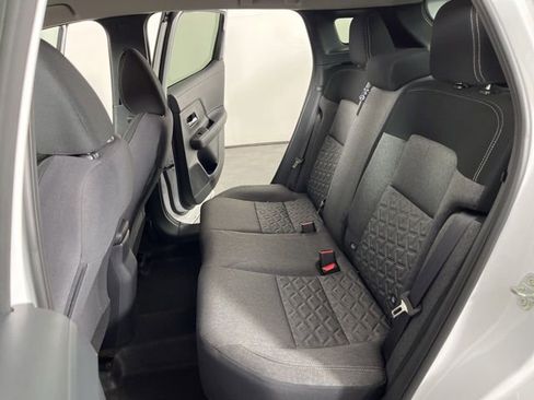 New 2026 Nissan Kicks SV image 40