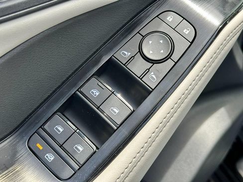 Used 2026 Nissan Rogue Dark Armor FWD image 10