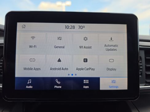 Used 2023 Ford Explorer XLT w/ Equipment Group 202A AWD/4WD image 27