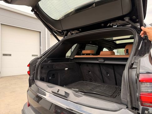 Used 2022 BMW X5 xDrive40i w/ Executive Package AWD/4WD image 50