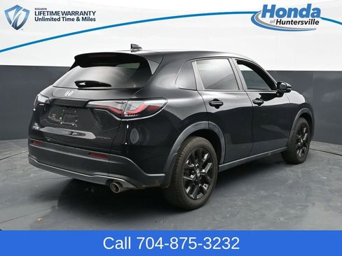 Used 2023 Honda HR-V Sport image 8
