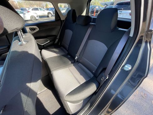 Used 2025 Kia Soul LX w/ LX Technology Package image 20