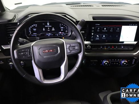 Used 2025 GMC Sierra 1500 SLT AWD/4WD image 17