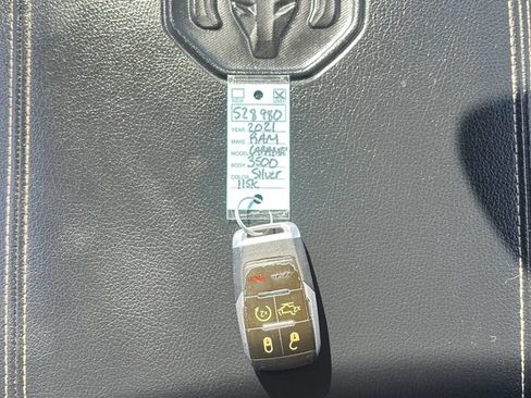 Used 2021 RAM 3500 Laramie AWD/4WD image 23