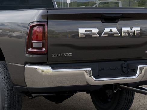 New 2026 RAM 2500 Big Horn AWD/4WD image 42