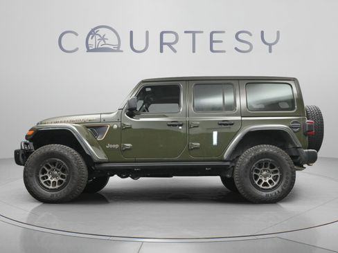 Used 2023 Jeep Wrangler Unlimited Rubicon 392 AWD/4WD image 4