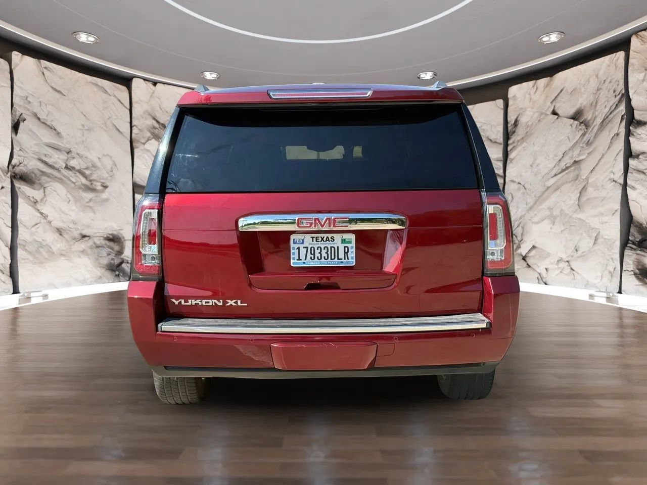 Used 2017 GMC Yukon XL Denali RWD image 5