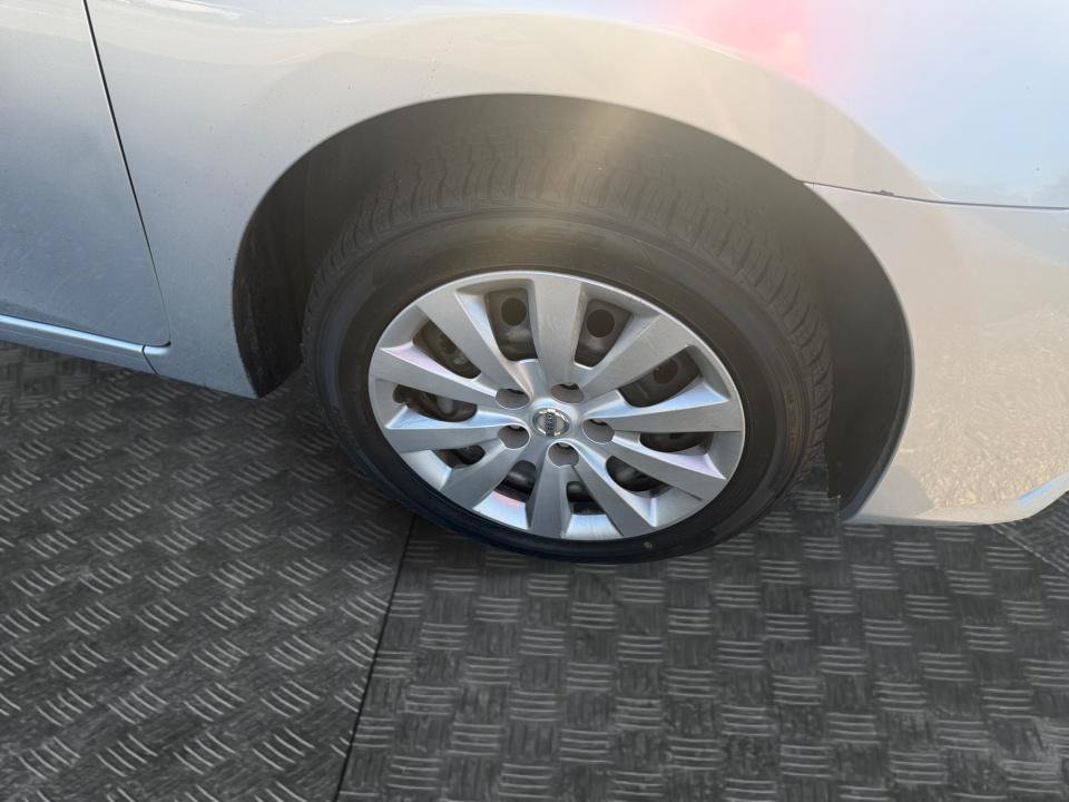 Used 2019 Nissan Sentra S FWD image 25