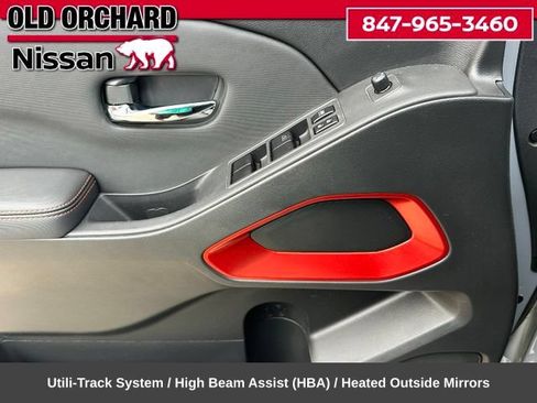 Used 2024 Nissan Frontier PRO-4X w/ Pro Premium Package AWD/4WD image 10