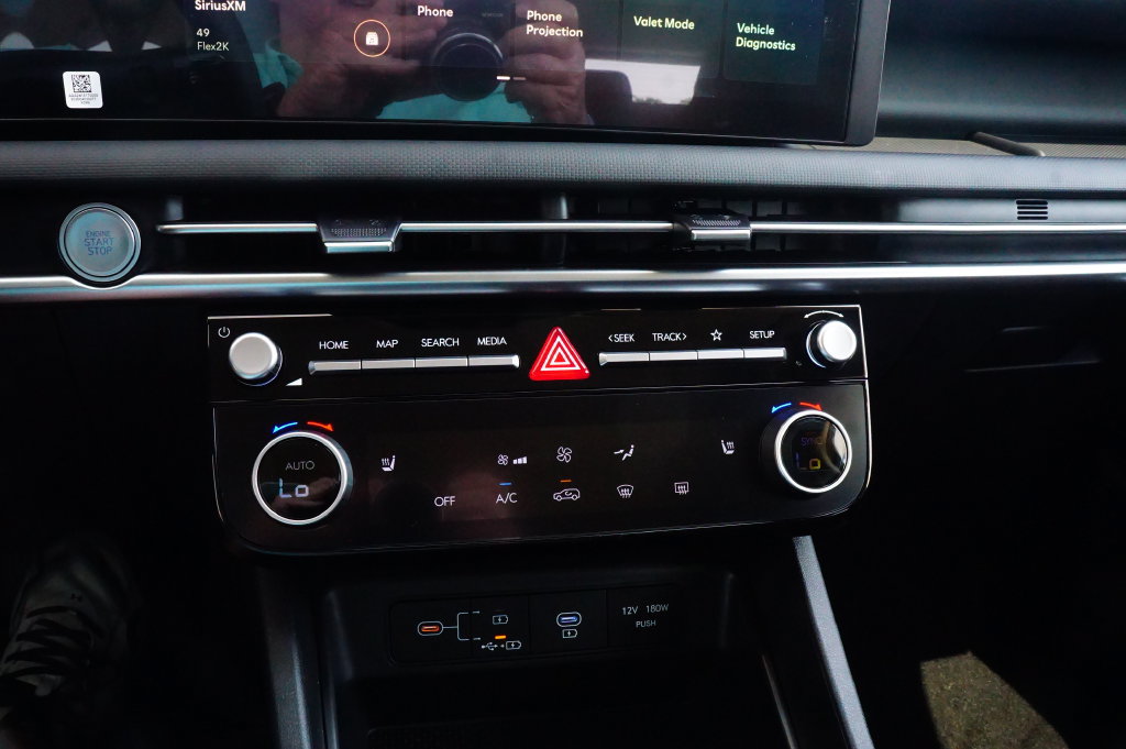 New 2026 Hyundai Tucson SEL Plus FWD image 11