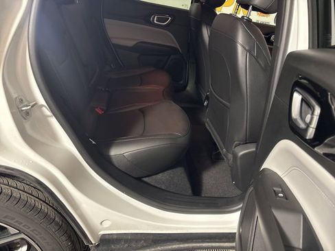 New 2026 Jeep Compass Limited image 27