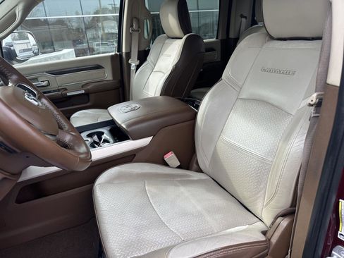 Used 2019 RAM 2500 Laramie image 11
