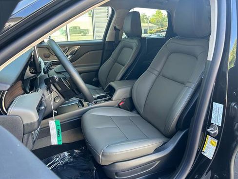 Used 2024 Lincoln Corsair Grand Touring w/ Equipment Group 301A image 19