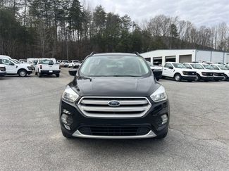Used 2018 Ford Escape SE video 2