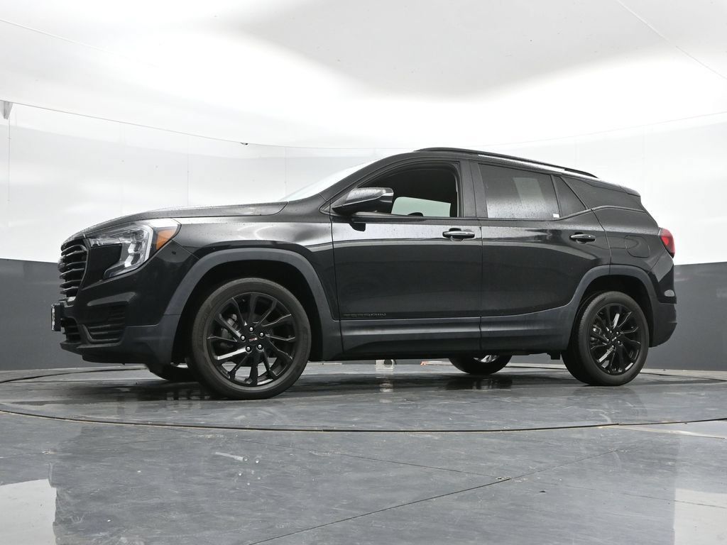 Used 2023 GMC Terrain SLE w/ Driver Convenience Package AWD/4WD image 45
