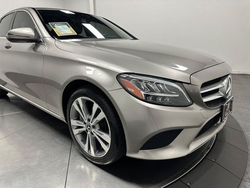 Used 2019 Mercedes-Benz C 300 4MATIC Sedan image 3