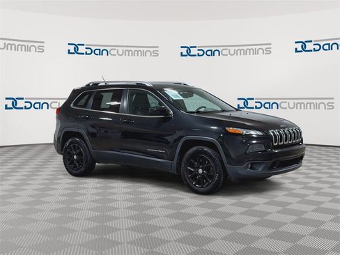 Used 2014 Jeep Cherokee Latitude image 3