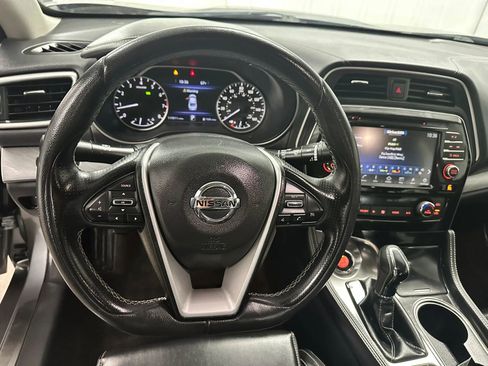 Used 2017 Nissan Maxima 3.5 SV w/ Dynamic Package FWD image 21