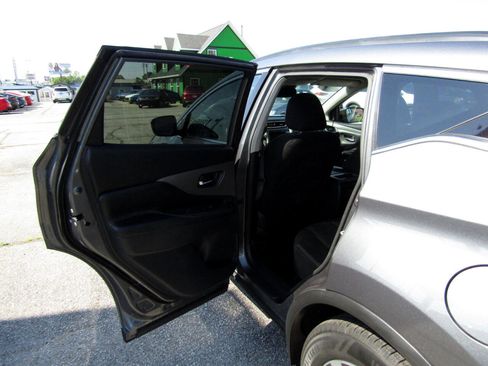 Used 2020 Nissan Murano SV image 19