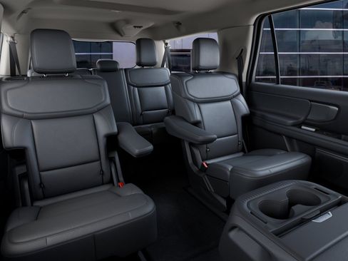 New 2027 Ford Expedition Max Active RWD image 13