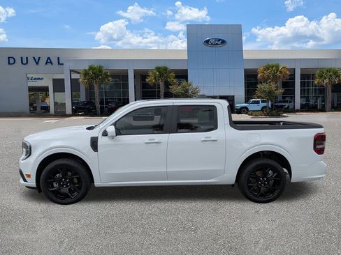 New 2025 Ford Maverick Lobo image 6