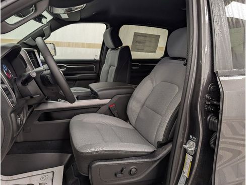 New 2026 RAM 1500 Big Horn AWD/4WD image 7