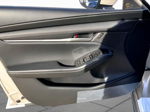 New 2026 MAZDA MAZDA3 s FWD image 10