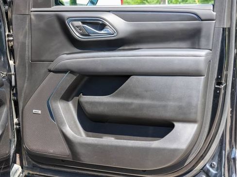Used 2024 GMC Yukon AT4 w/ LPO, Floor Liner Package AWD/4WD image 56
