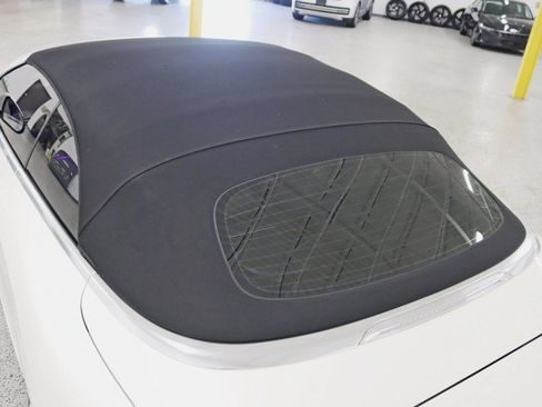Used 2020 Mercedes-Benz S 560 Cabriolet image 40