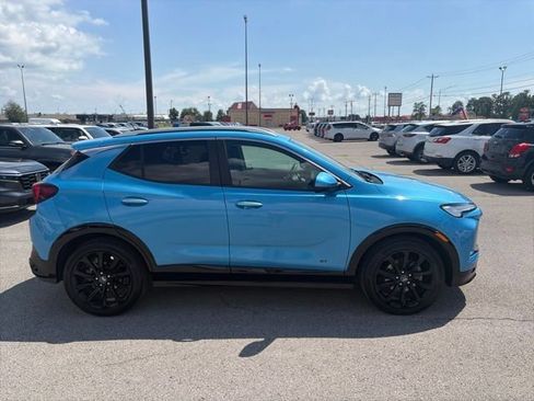 Used 2025 Buick Encore GX Sport Touring w/ Experience Buick Package FWD image 7