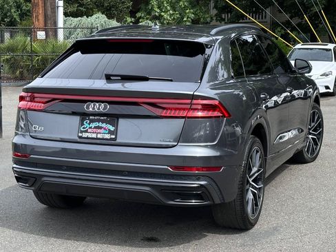 Used 2019 Audi Q8 Premium Plus w/ Premium Plus AWD/4WD image 24