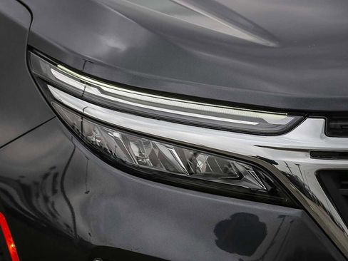 Used 2022 Chevrolet Equinox LT image 4