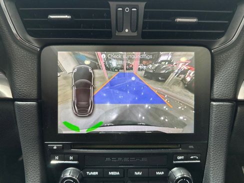 Used 2017 Porsche 911 Carrera 4S AWD/4WD image 28