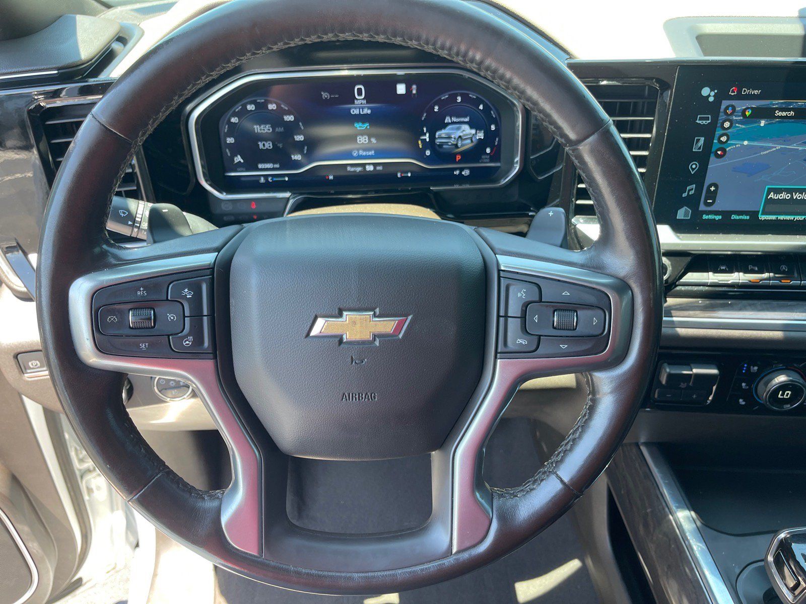 Used 2023 Chevrolet Silverado 1500 LTZ AWD/4WD image 7