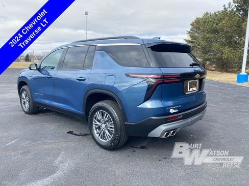 Certified 2024 Chevrolet Traverse LT w/ Trailering Package image 5