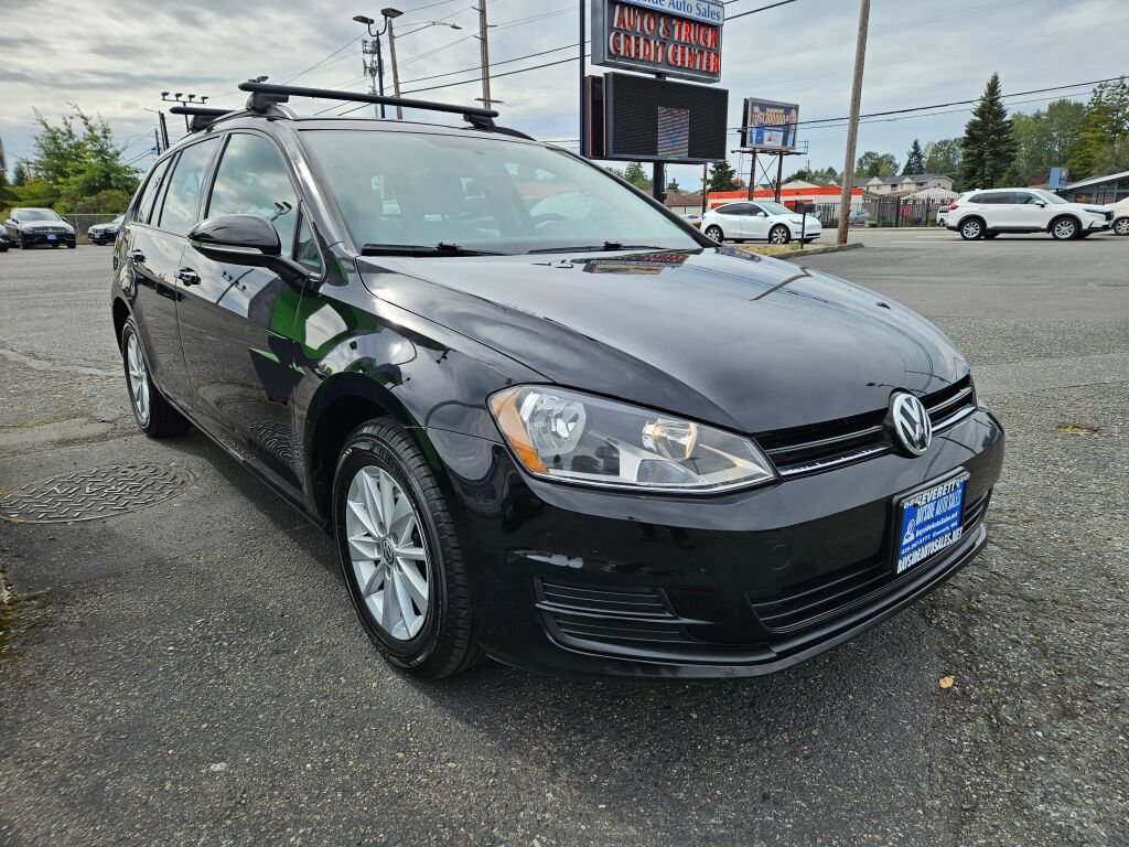 Used 2016 Volkswagen Golf S FWD image 6