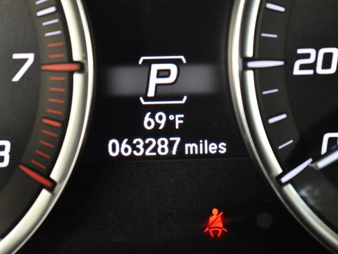 Used 2017 Acura TLX V6 w/ Technology Package image 17