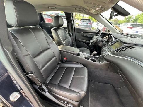 Used 2018 Chevrolet Impala LT w/ LT Leather Package FWD image 28