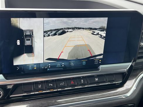 Used 2024 Chevrolet Silverado 2500 LTZ w/ LTZ Plus Package image 20