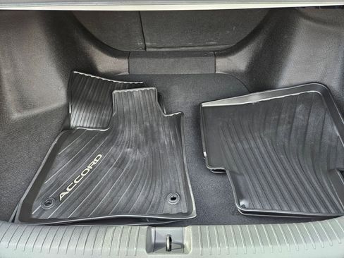 Used 2023 Honda Accord Sport image 32