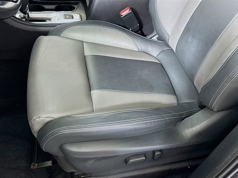 Used 2022 Subaru Ascent Onyx Edition AWD/4WD image 19