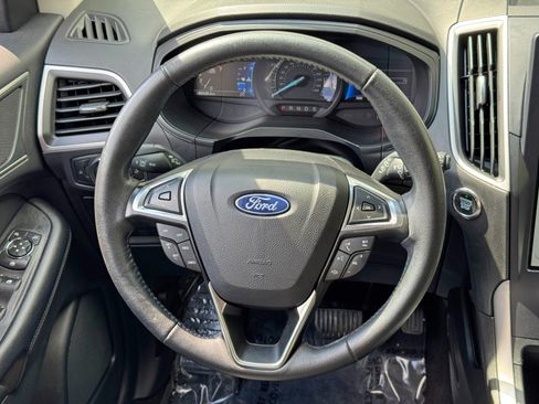Used 2022 Ford Edge SEL AWD/4WD image 18