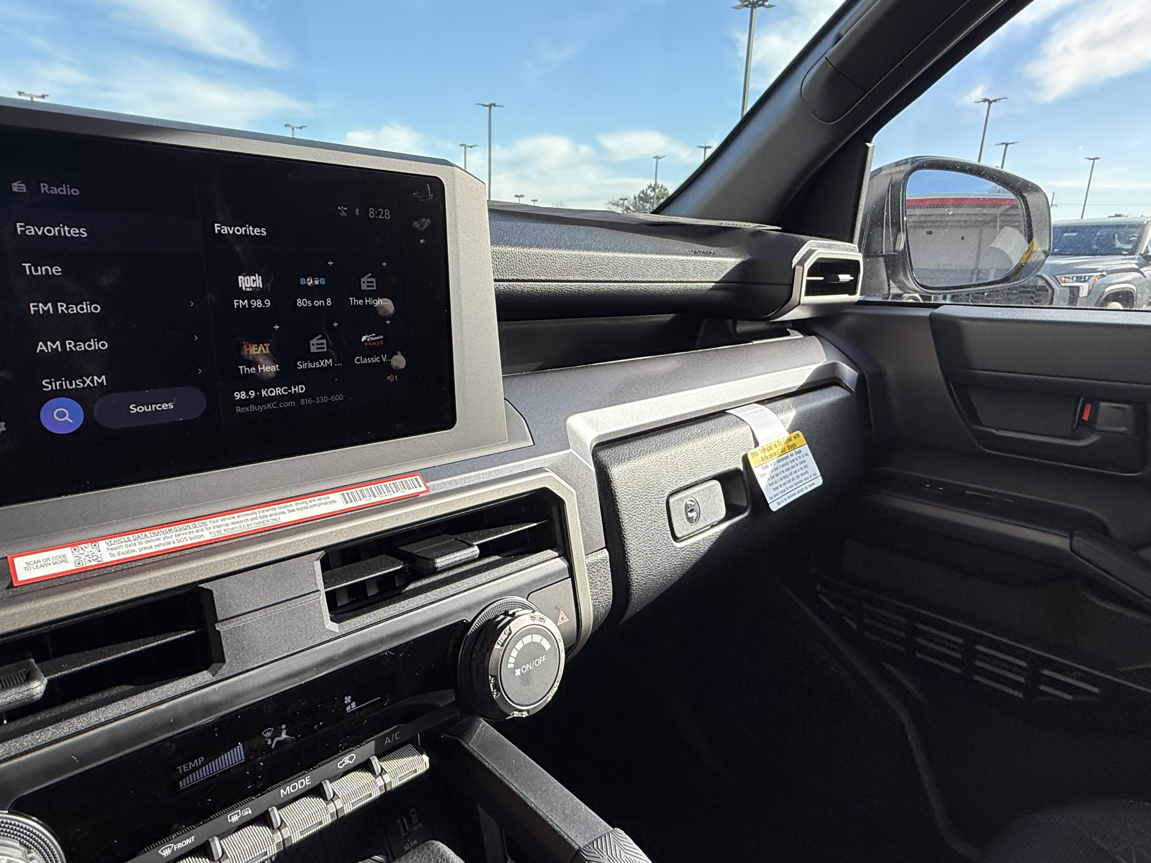 New 2026 Toyota 4Runner SR5 AWD/4WD image 8